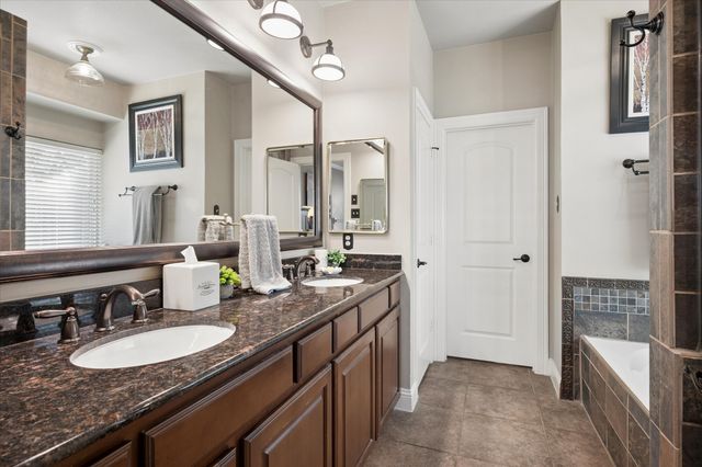 7027 Hickory Estates Drive, Sachse, TX 75048