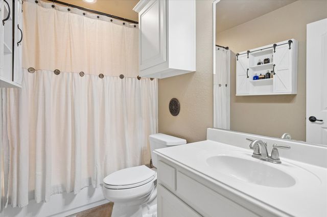 7027 Hickory Estates Drive, Sachse, TX 75048