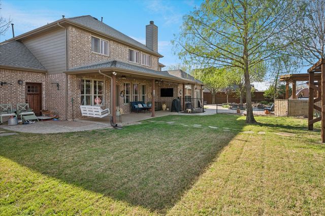 7027 Hickory Estates Drive, Sachse, TX 75048