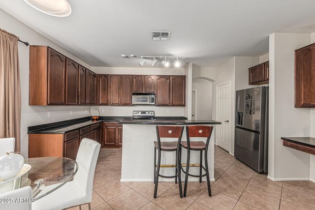 20535 N SANTA CRUZ Drive, Maricopa, AZ 85138