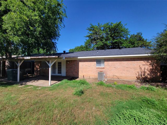 2013 Victoria Drive, Garland, TX 75040