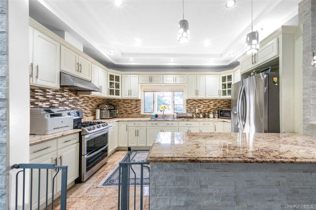 16602 76th Avenue, Fresh Meadows, NY 11366