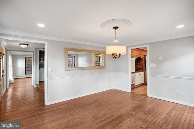 215 PARKERTOWN DR, Tuckerton, NJ 08087