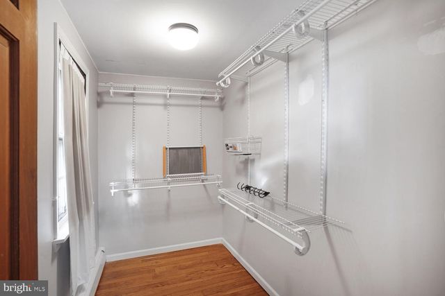 215 PARKERTOWN DR, Tuckerton, NJ 08087