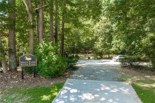 4555 Dairy Way, Peachtree Corners, GA 30092