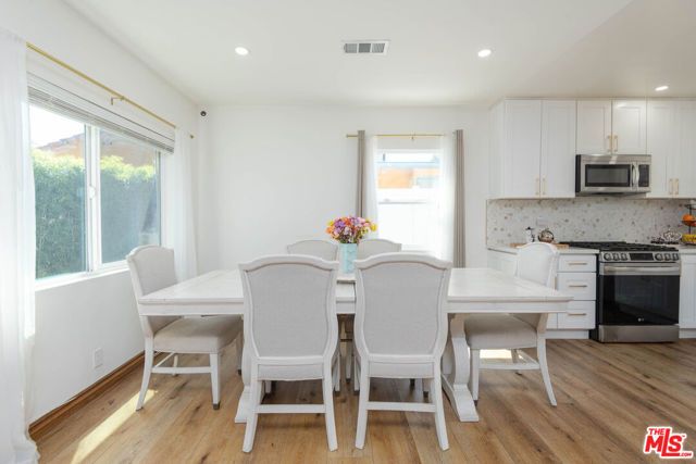5409 Fallbrook Avenue, Los Angeles, CA 91367
