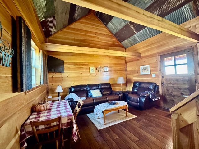 450 Waterworks Road, Danville, KY 40422