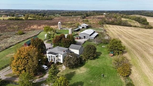 450 Waterworks Road, Danville, KY 40422