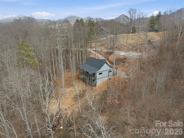 288 Ironwood Drive, Clyde, NC 28721