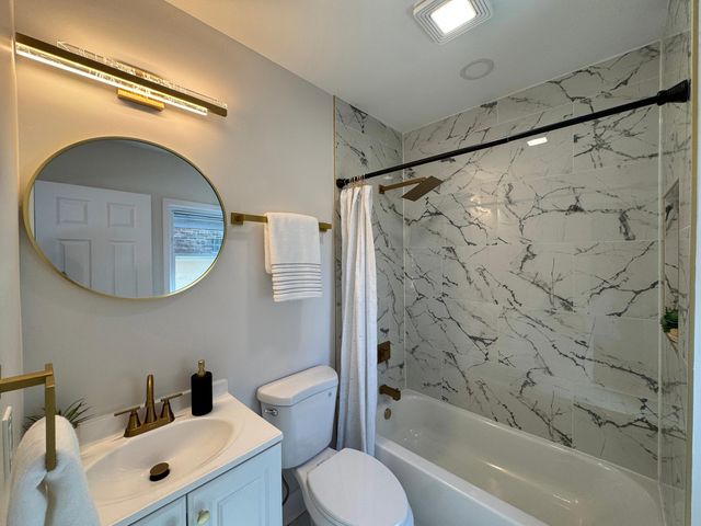2401 W 6th Avenue, Gary, IN 46404
