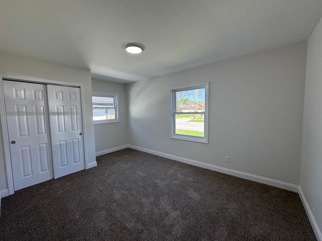 2401 W 6th Avenue, Gary, IN 46404