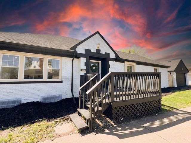 2401 W 6th Avenue, Gary, IN 46404