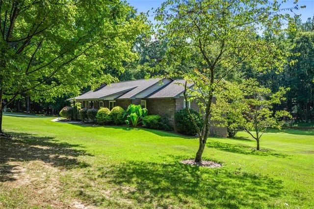 725 Holland Road, Powder Springs, GA 30127