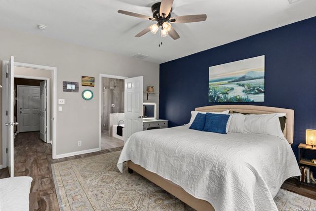 14910 LOS LUNAS RD, Helotes, TX 78023