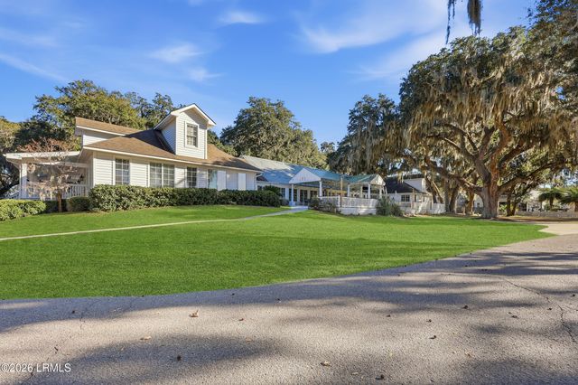 19 Stony Island Drive, Beaufort, SC 29907