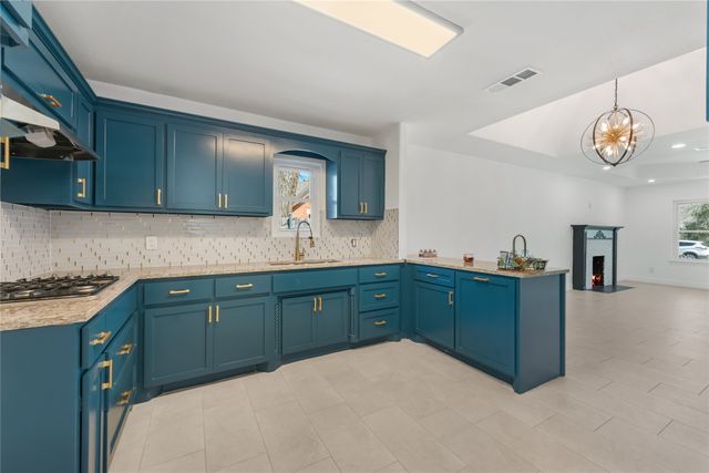 4432 Nolan Street, Fort Worth, TX 76119