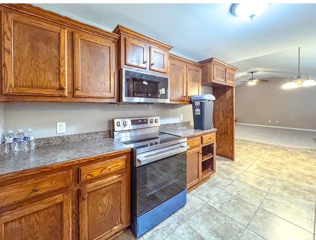 1504 McCurdy Road, Benton, AR 72015