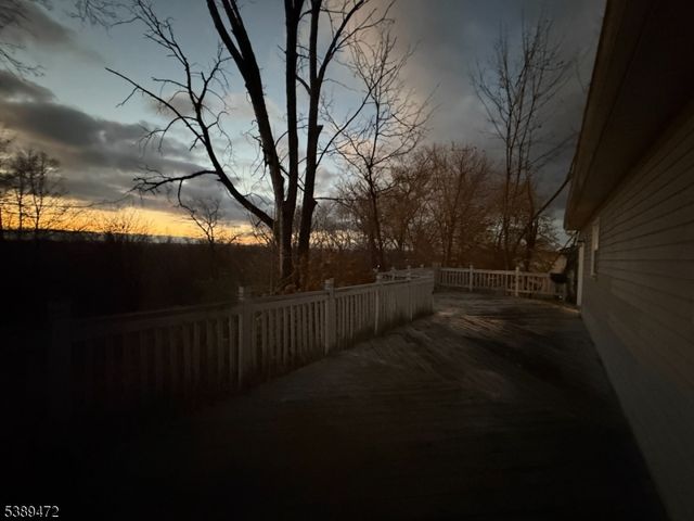 54 Summit Rd, Hamburg Boro, NJ 07419