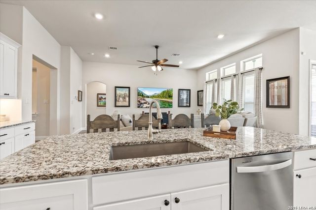 345 Misty Sails, Cibolo, TX 78108
