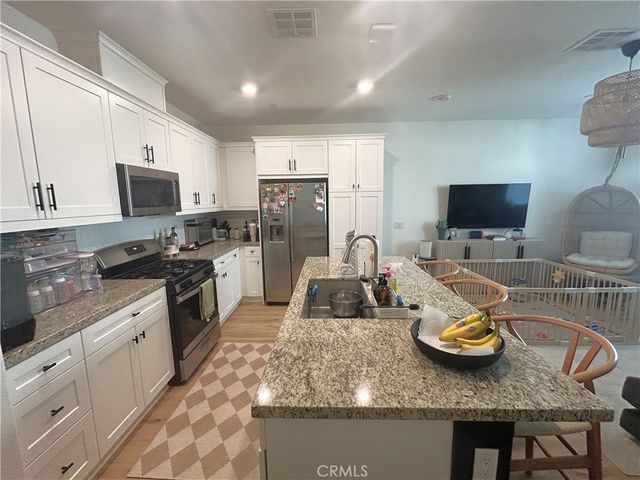16038 Voyager, Chino, CA 91708