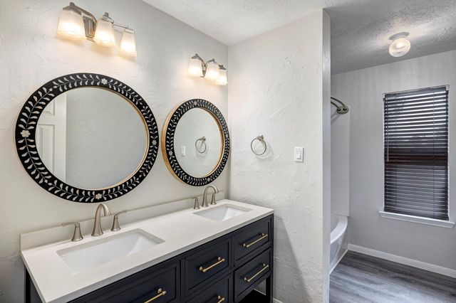 1502 Wesley Lane, Deer Park, TX 77536