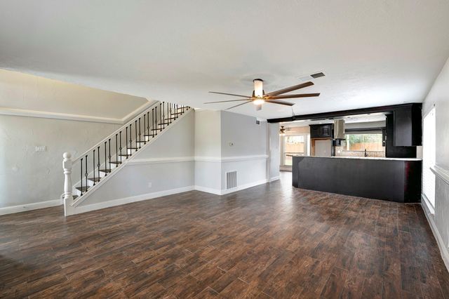 1502 Wesley Lane, Deer Park, TX 77536