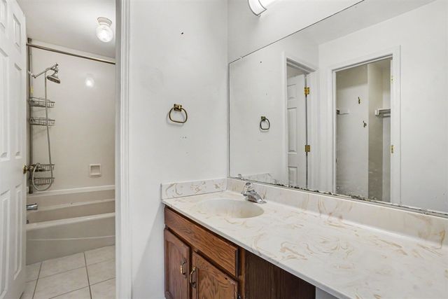 3754 Tartan Circle, Portage, MI 49024