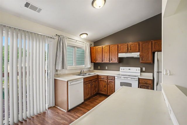 3754 Tartan Circle, Portage, MI 49024
