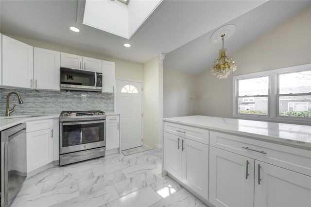 8 Sintsink Drive W, Port Washington, NY 11050