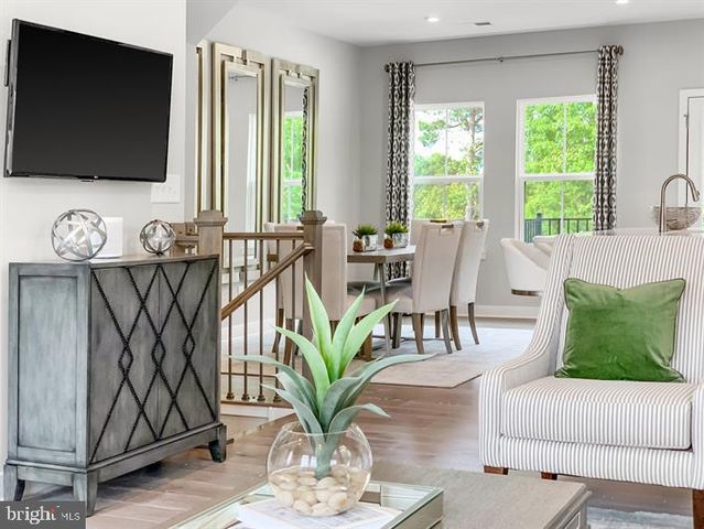 19712 CANOPY LOOP #330B, Montgomery Village, MD 20886