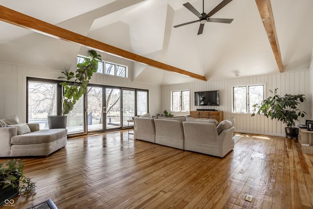 1065 E 76th Street, Indianapolis, IN 46240