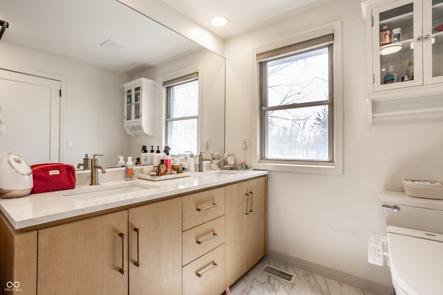 1065 E 76th Street, Indianapolis, IN 46240