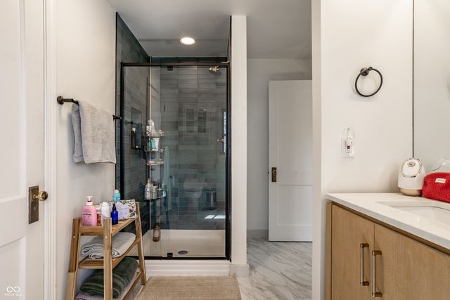 1065 E 76th Street, Indianapolis, IN 46240