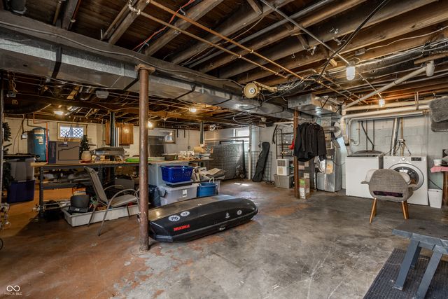 1065 E 76th Street, Indianapolis, IN 46240