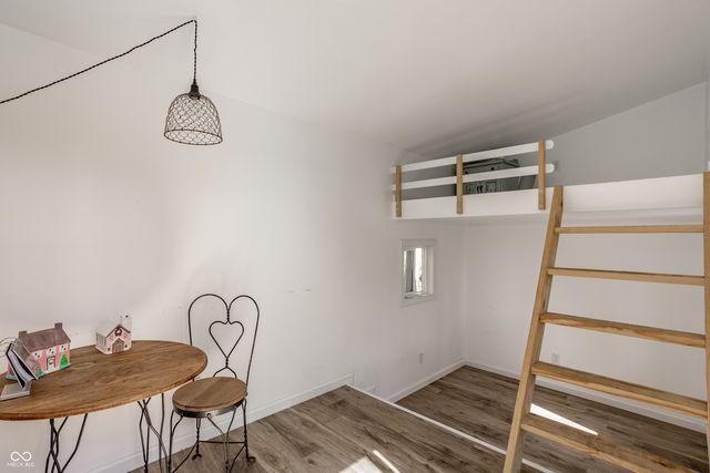 1065 E 76th Street, Indianapolis, IN 46240