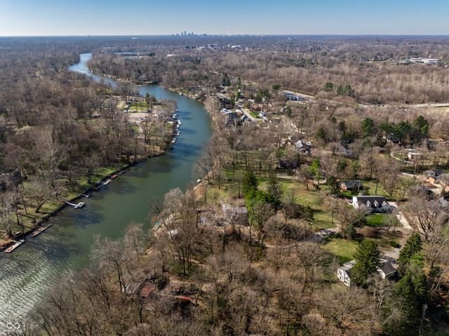 1065 E 76th Street, Indianapolis, IN 46240