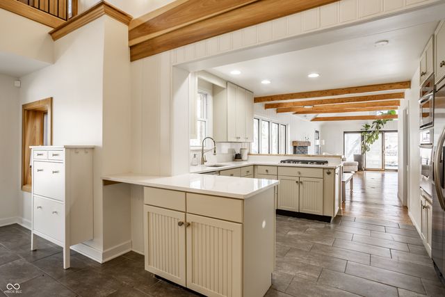 1065 E 76th Street, Indianapolis, IN 46240