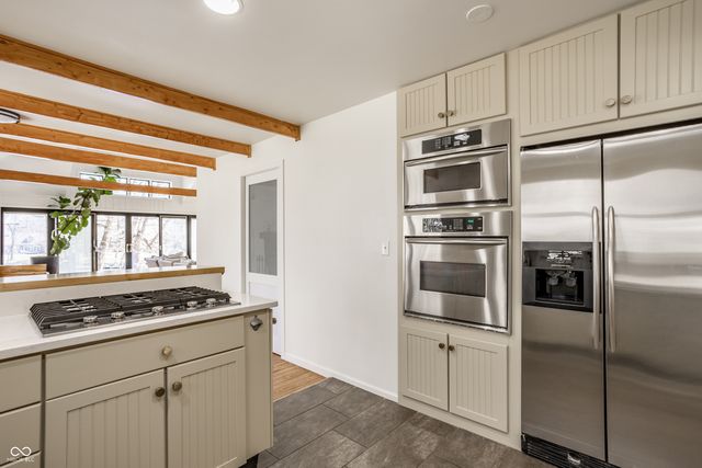 1065 E 76th Street, Indianapolis, IN 46240