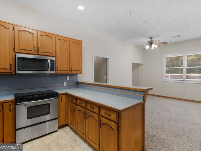 382 Indian Creek Road, Locust Grove, GA 30248
