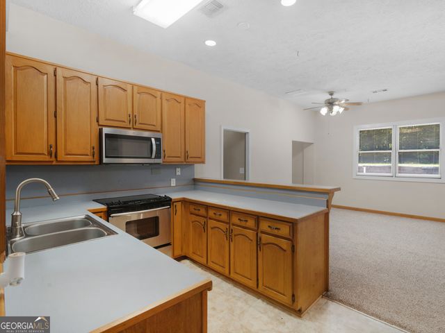 382 Indian Creek Road, Locust Grove, GA 30248