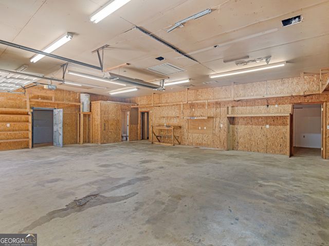 382 Indian Creek Road, Locust Grove, GA 30248
