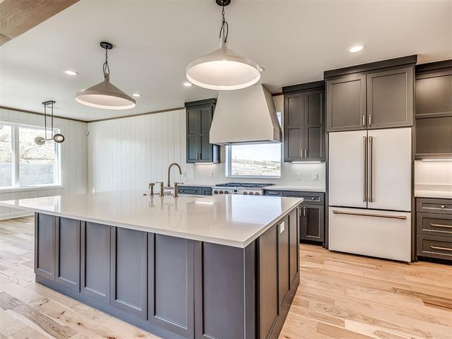 12165 Sunrise Ridge Loop, Kingston, OK 73439