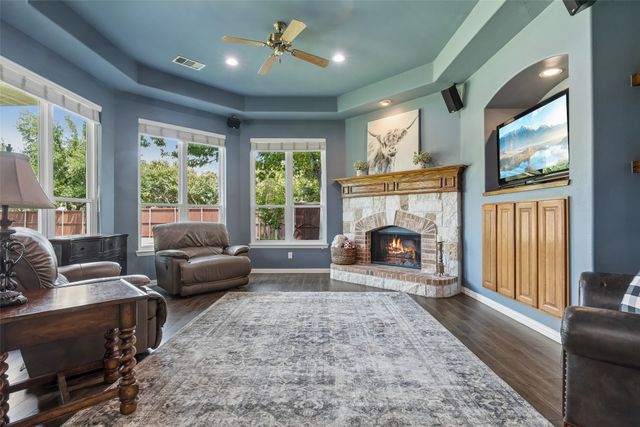 10198 Wheat Ridge Drive, Frisco, TX 75033