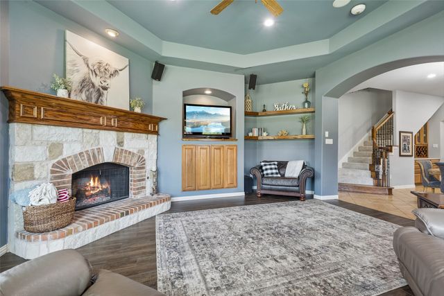 10198 Wheat Ridge Drive, Frisco, TX 75033
