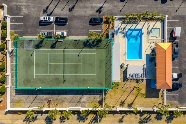 554 NW Coral Court 303, Fort Walton Beach, FL 32548