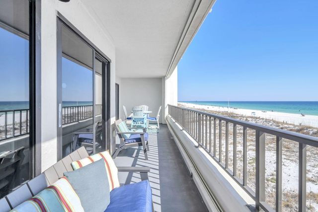 554 NW Coral Court 303, Fort Walton Beach, FL 32548