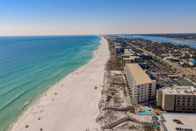 554 NW Coral Court 303, Fort Walton Beach, FL 32548