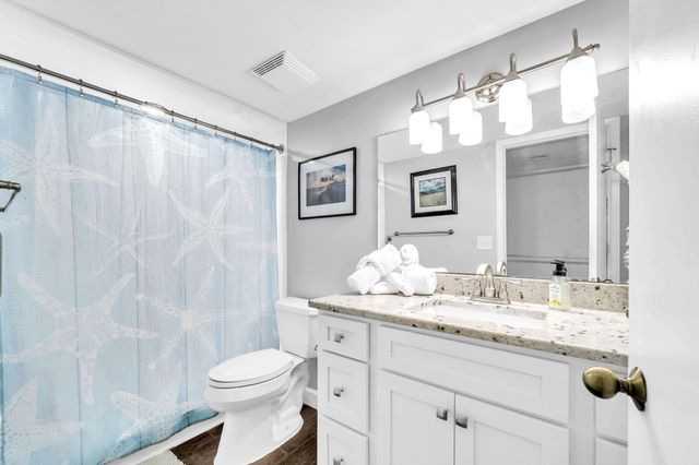 554 NW Coral Court 303, Fort Walton Beach, FL 32548