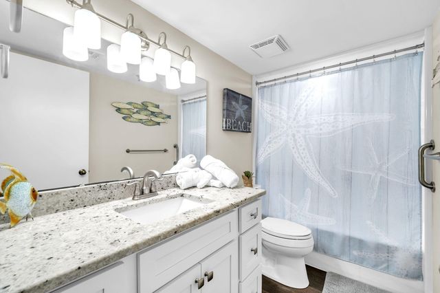 554 NW Coral Court 303, Fort Walton Beach, FL 32548