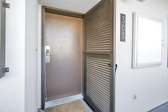 554 NW Coral Court 303, Fort Walton Beach, FL 32548